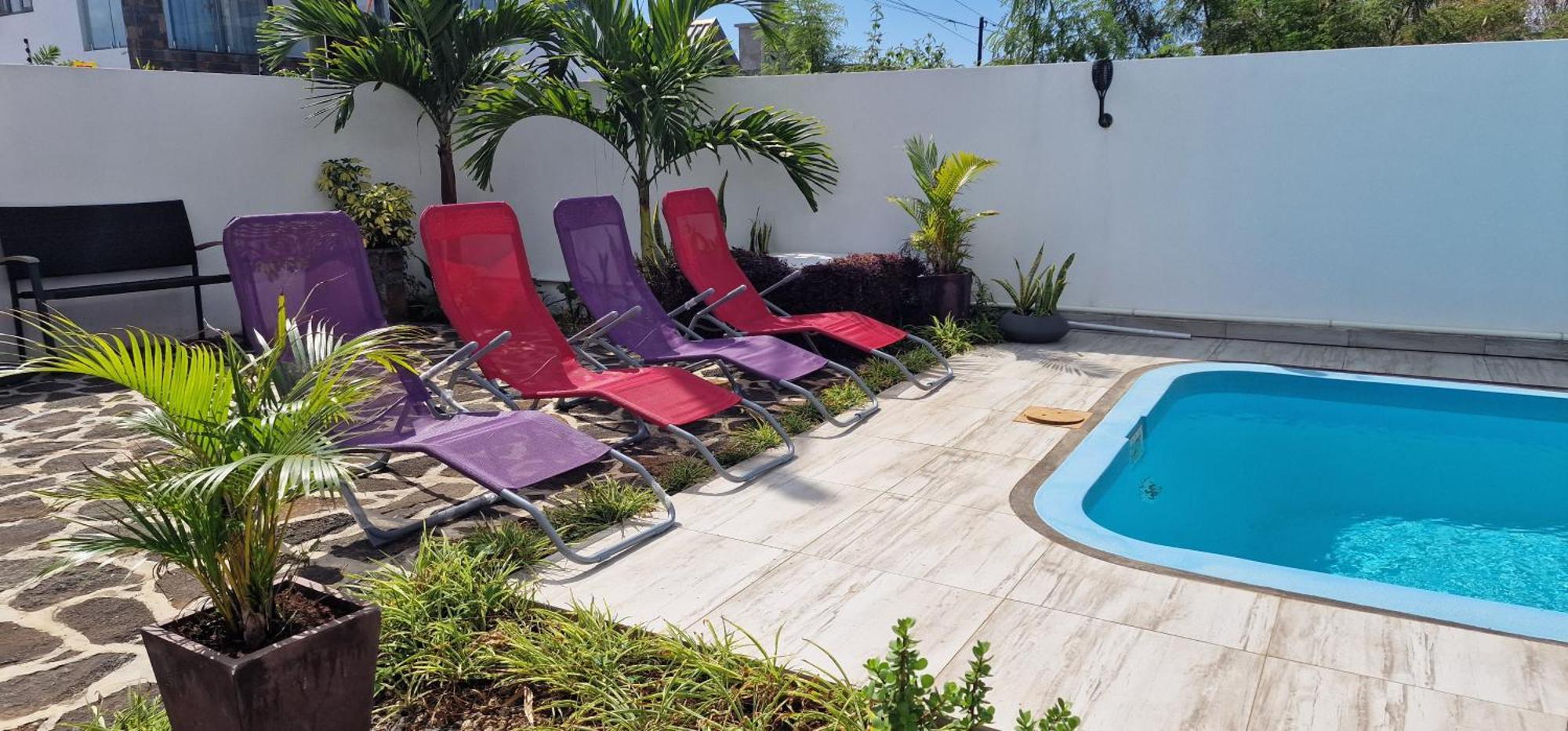 Luxora Villa