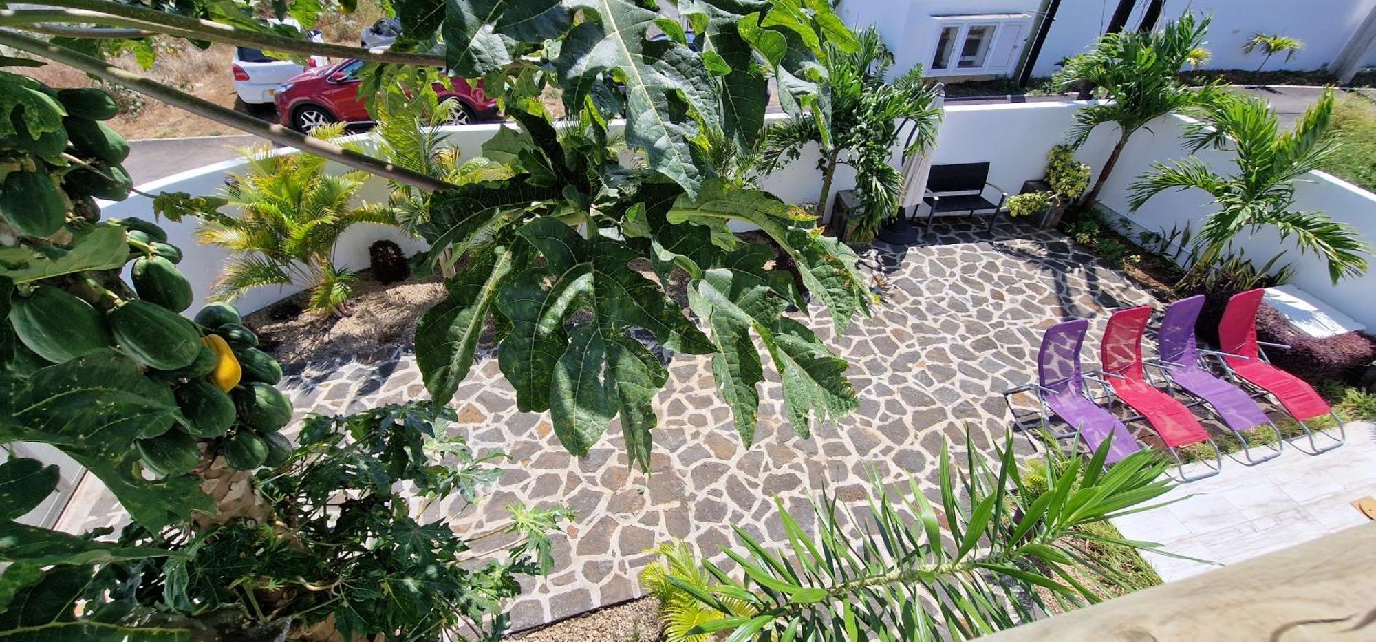Luxora Villa *